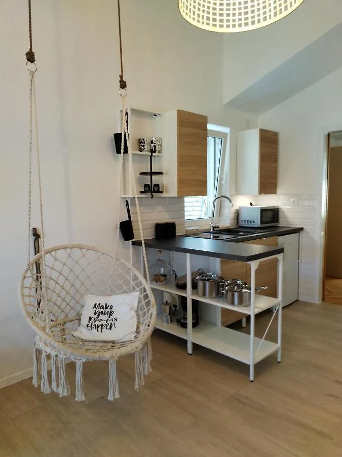Apartments Hrestak 포레치